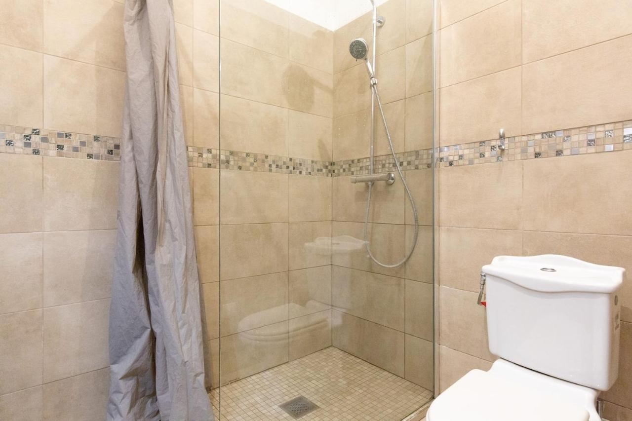 Backpackers Hostel Antibes Kültér fotó
