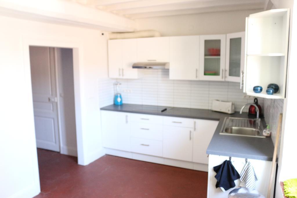 Backpackers Hostel Antibes Szoba fotó